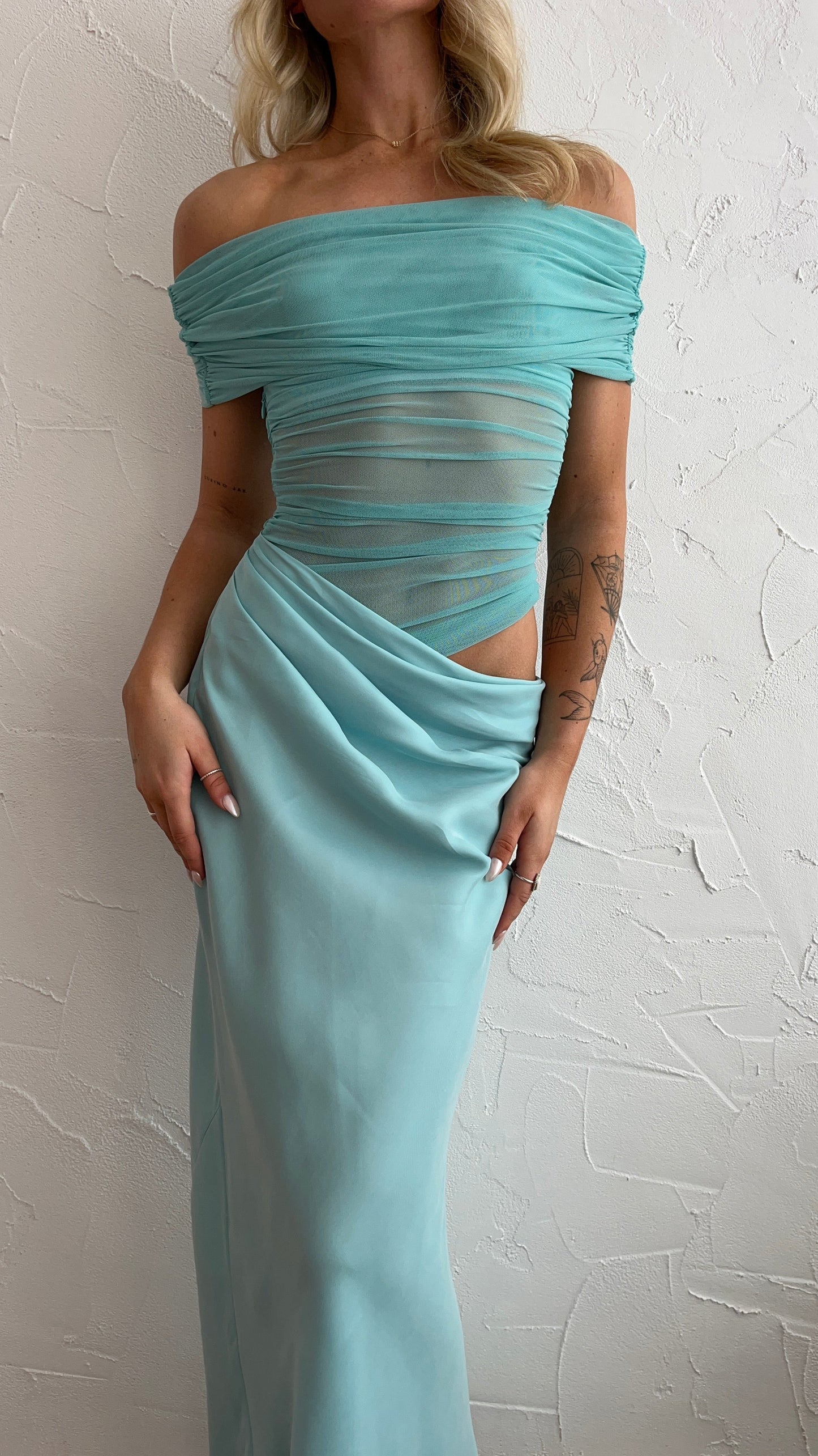 Benni Yasmin Off-Shoulder Maxi Dress (Copy) Benni