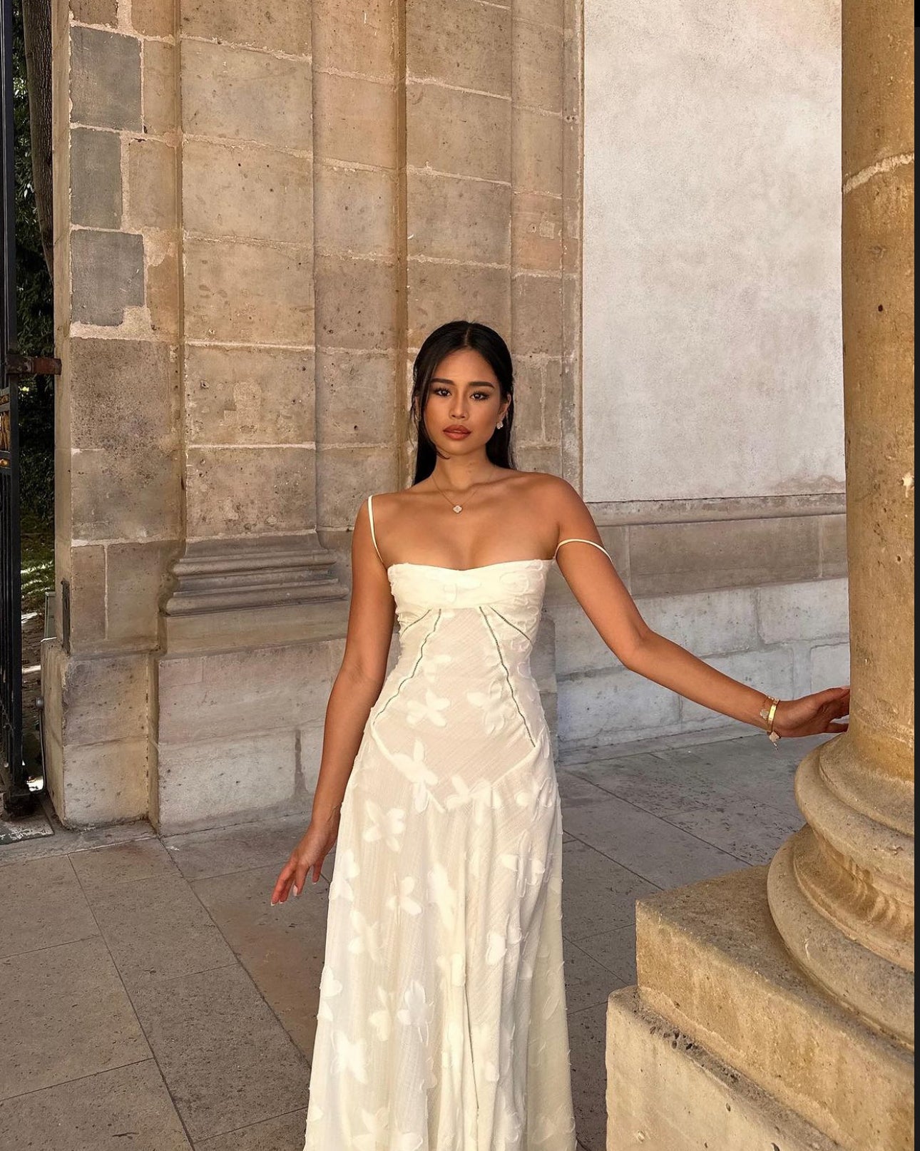 HOUSE OF CB Seren Dress - Cream House Of CB