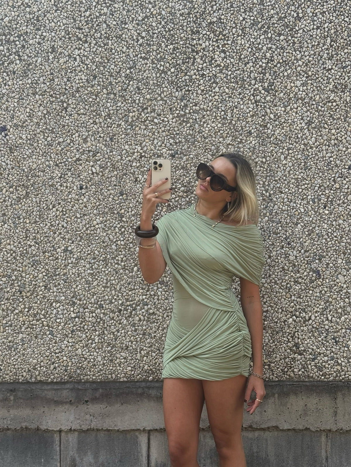 Benni Otto Mini Dress Pistachio hire