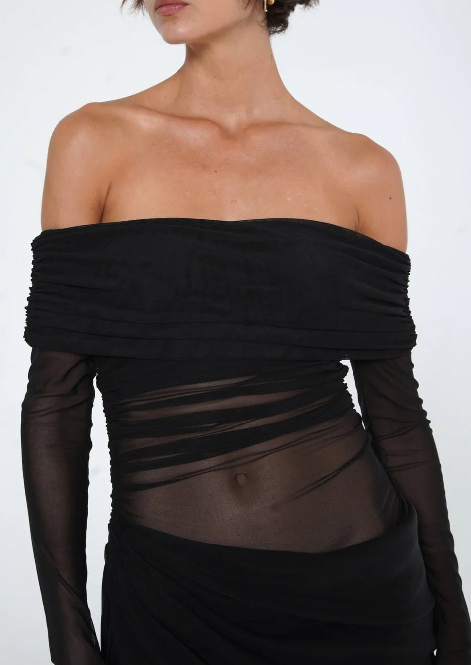 Benni Yasmin Off-Shoulder Maxi Dress hire – black