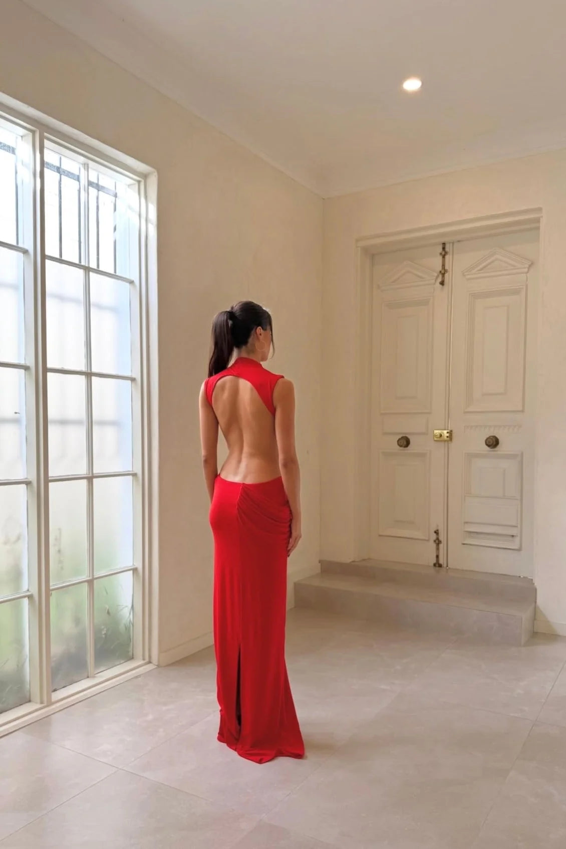 Effie Kats Aleksi Gown hire – Rio
