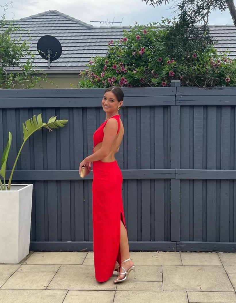 Effie Kats Valencia Gown hire – cherry red