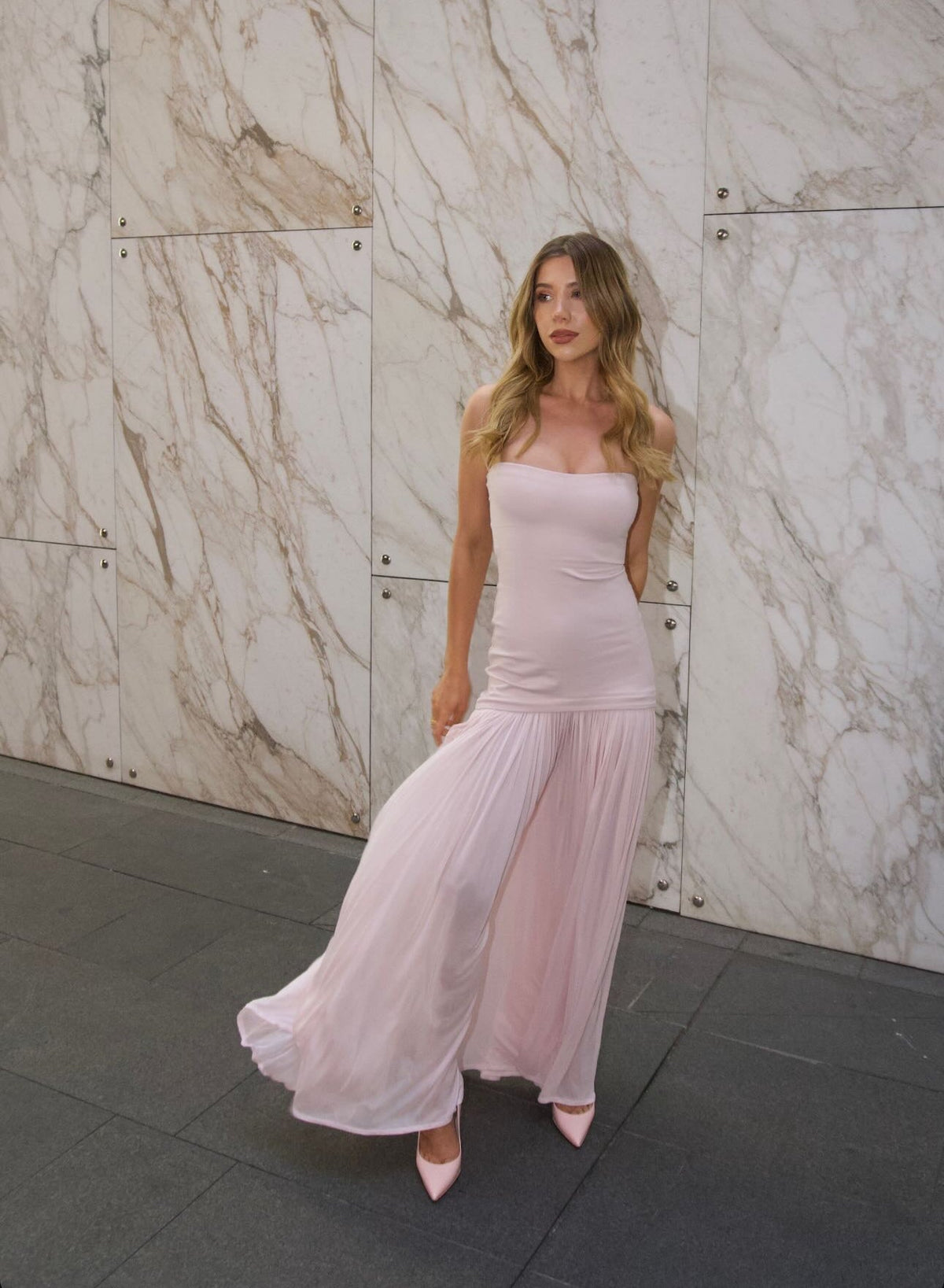 Helsa The Naomi Dress hire – pink