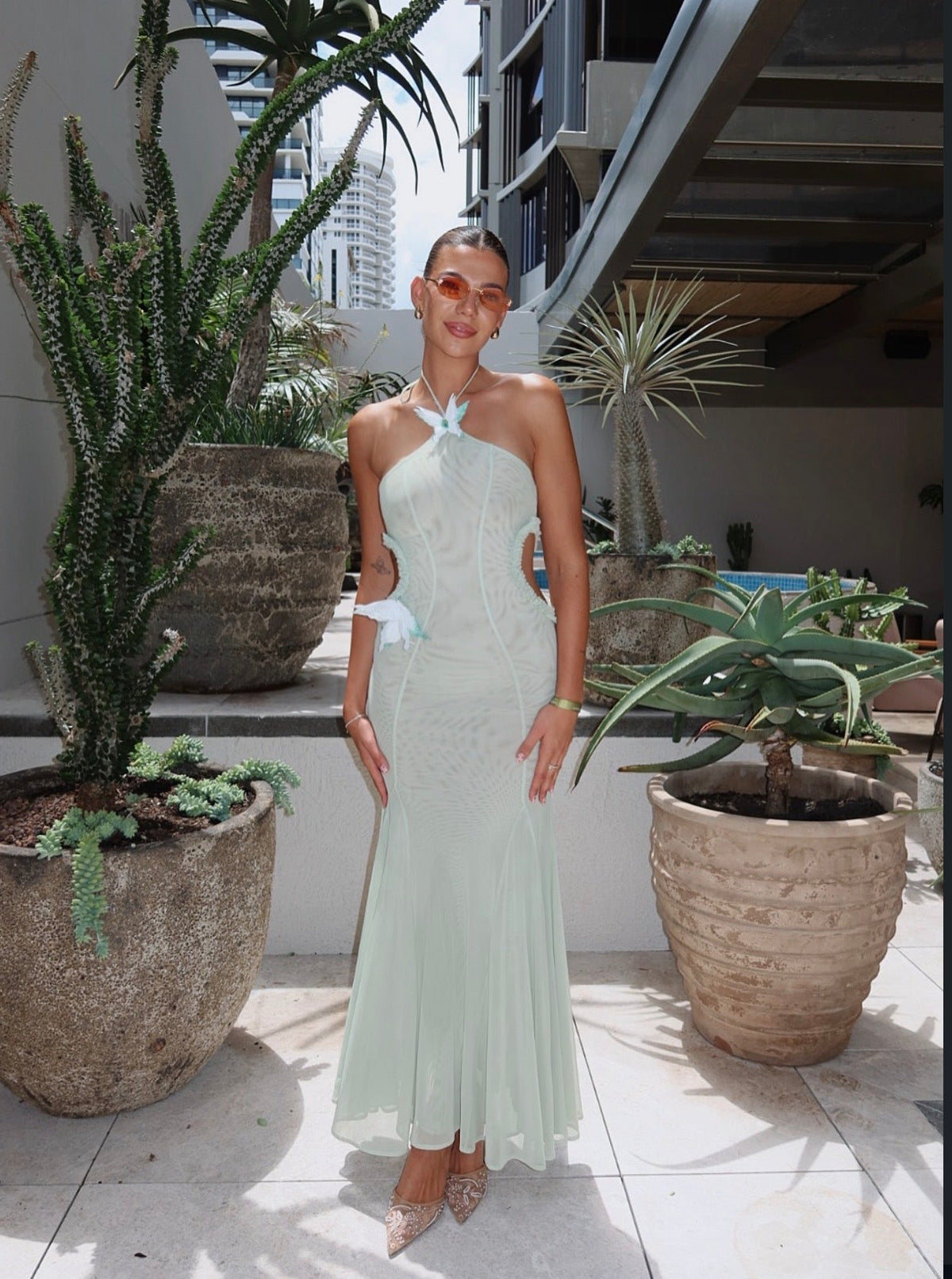 Huelleyrose Darya Dress hire – green