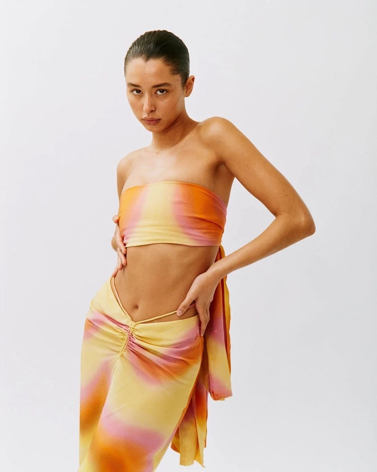 With Jean Naomi Set hire – Ziggy print